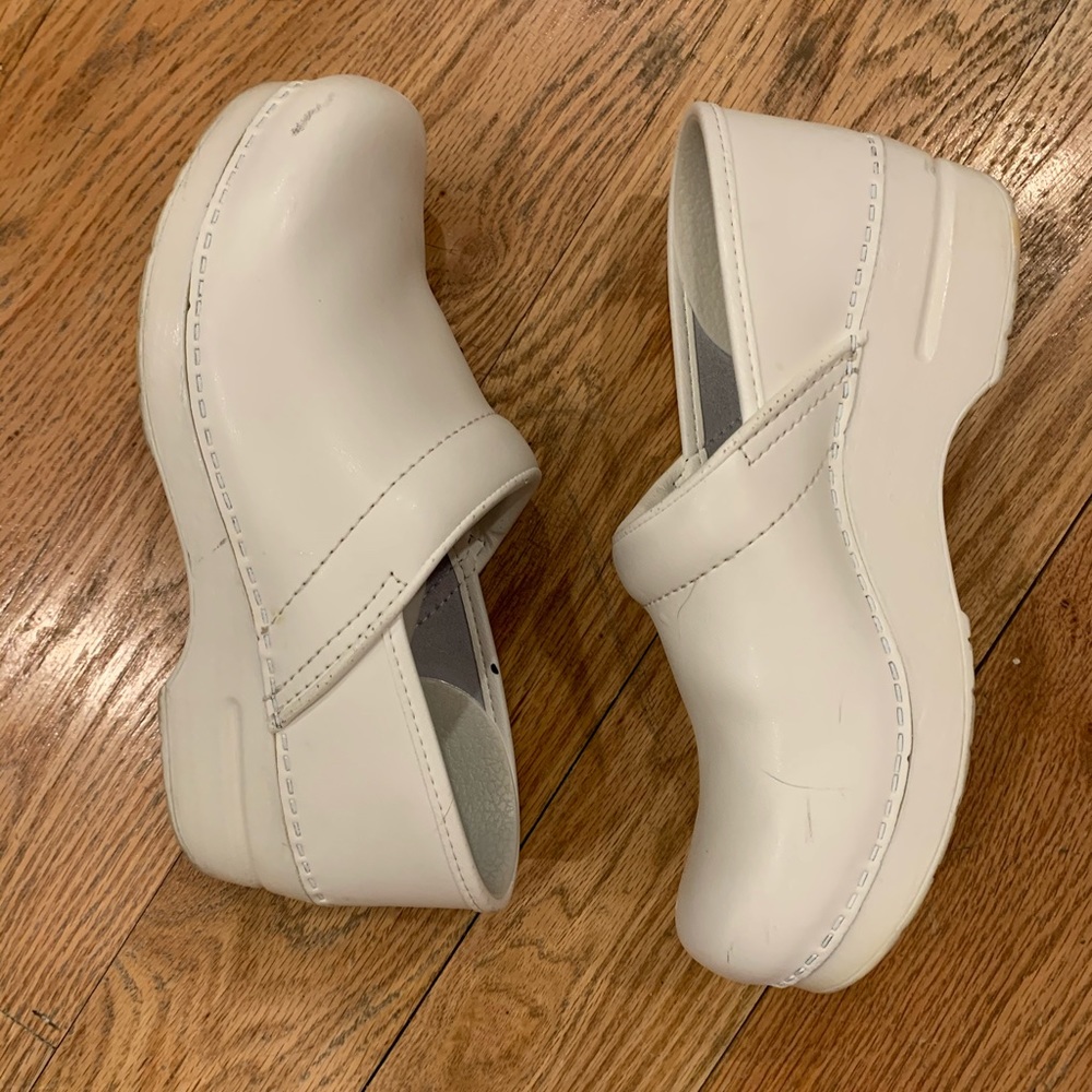 White Dansko Clogs size 39